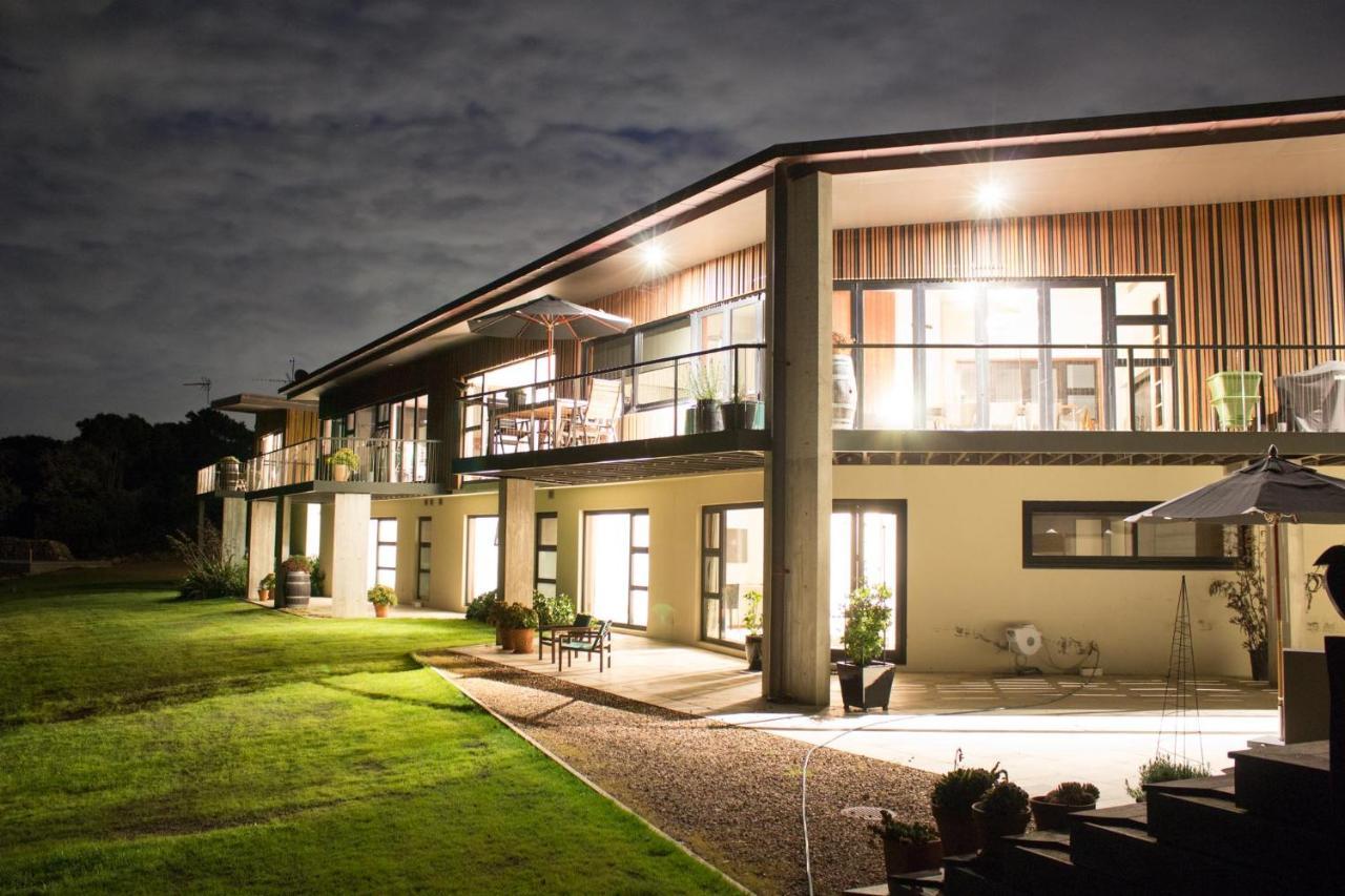 La Bodega Waiheke Island Otel Surfdale Dış mekan fotoğraf
